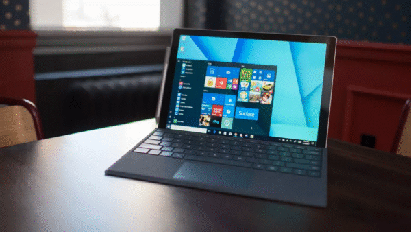 لپ تاپ استوک 12.3 اینچ Microsoft Surface Pro 5 i5 7th 8GB-RAM 128GB-SSD - Image 1