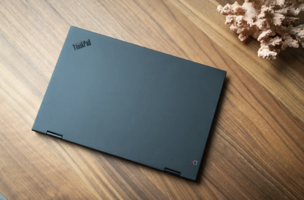 لپ تاپ استوک Lenovo Thinkpad X1 Yoga 3rd Gen I7-8550U 16GB-DDR4 512GB-SSD - Image 4
