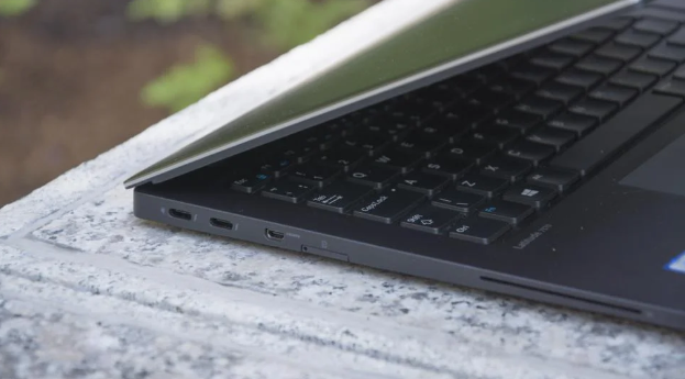 Untitledg.png لپ تاپ استوک Dell Latitude 7370 Intel Core M5-6Y75 8GB-DDR4 256GB-SSD - Image 4